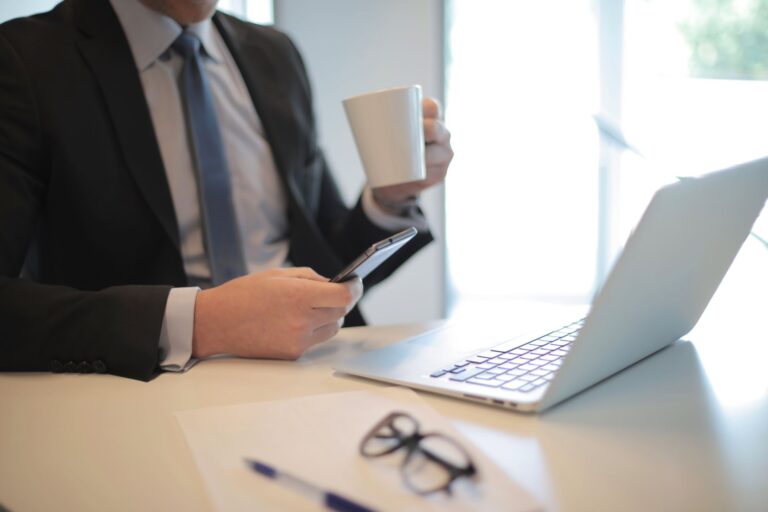 Comment optimiser son site web pour une meilleure adaptation mobile ?